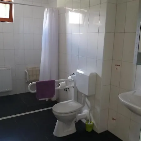 巴雷卡班佐酒店 维斯普雷姆