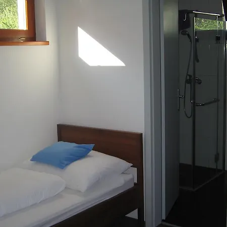 招待所 巴雷卡班佐酒店 4*