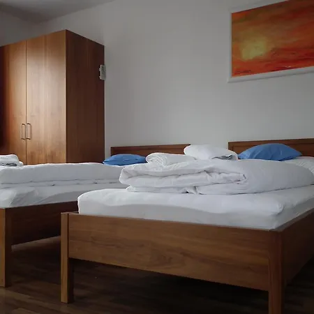 巴雷卡班佐酒店 维斯普雷姆