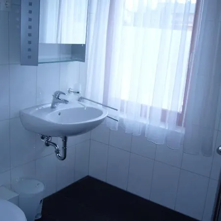 巴雷卡班佐酒店 4*