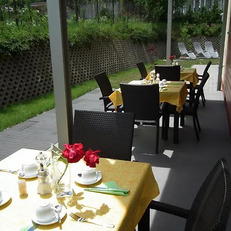 巴雷卡班佐酒店 招待所