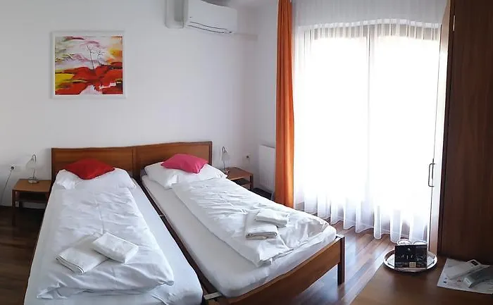 Pensjonat Balaca Panzio 4*